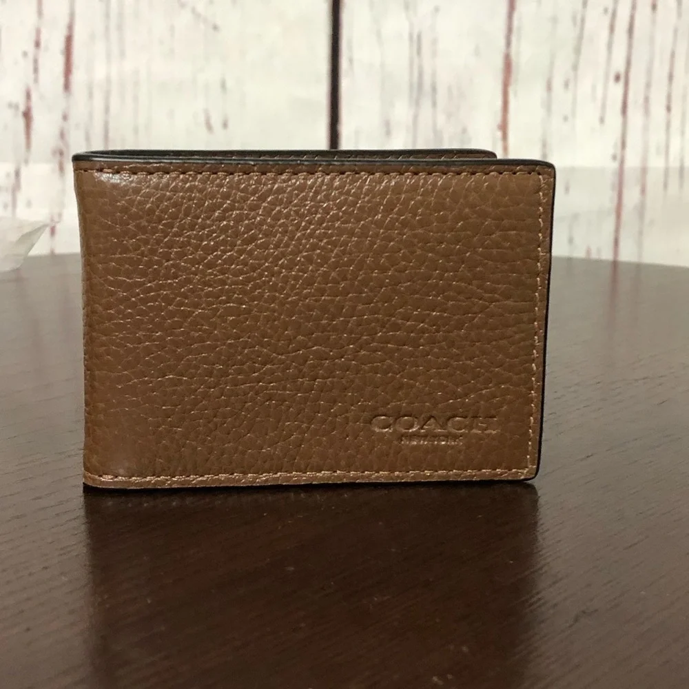 Coach Compact Bi Fold Brown Leather Men’s Wallet NWT